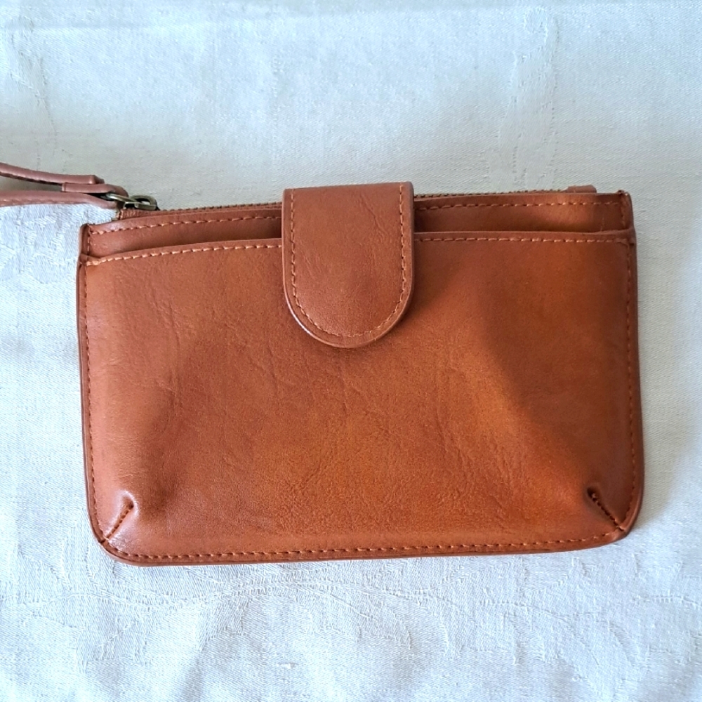 Universal Thread Wristlet Purse Wallet Clutch Faux Leather